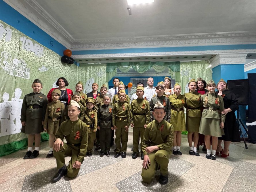 "Победный май - великий май!"