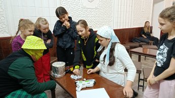 «Поехали!»: в Желябовском Доме культуры прошёл космический праздник, от которого дети были в восторге