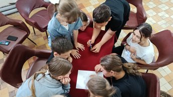День рождения. Игровая программа и две большие пиццы