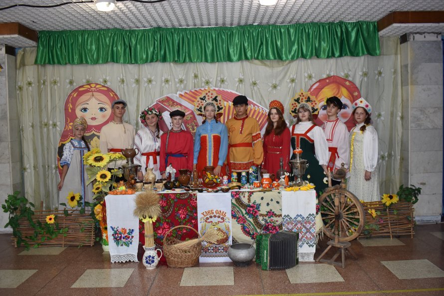 Фольклорные посиделки "Заветы русской старины"