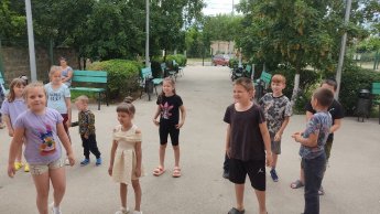 Игровая программа «Час весёлых затей»