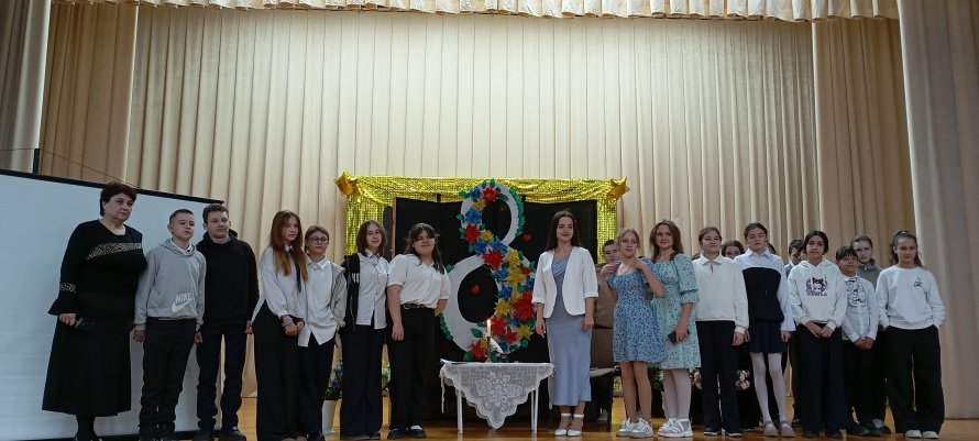 «Весенний букет из строк»