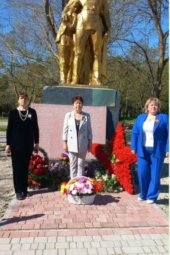 Акция "Возложение цветов"