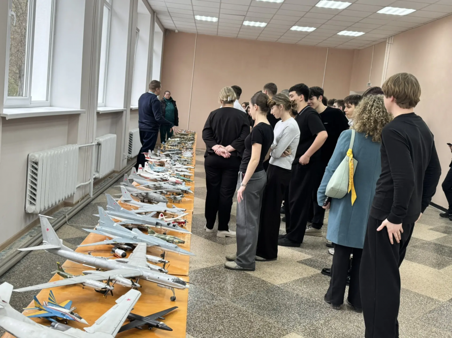 «История авиации в Крыму в масштабе 1/72»